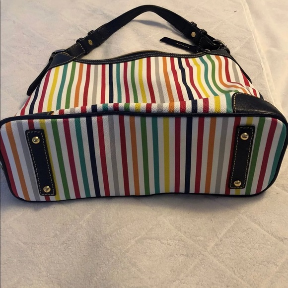 Dooney & Bourke hobo handbag - Picture 2 of 4